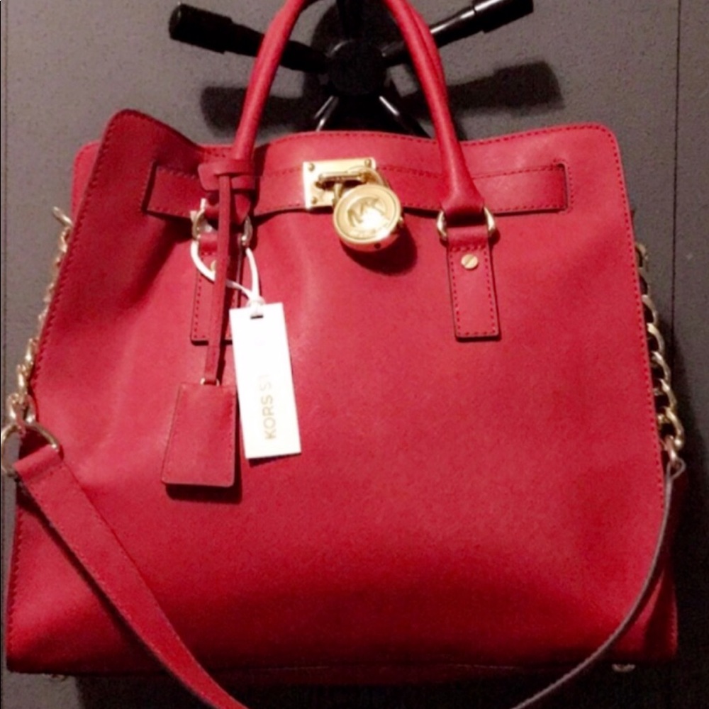 Authentic Large Michael Kors Hamilton!!! - image 1